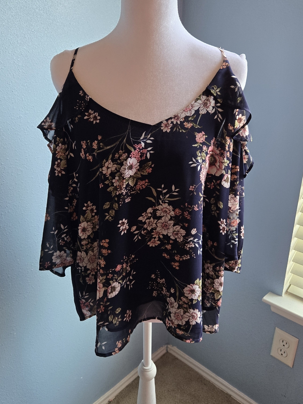 Haute Monde Navy Floral Cold-Shoulder Camisole